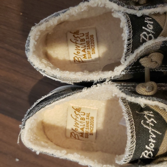 Blowfish Women’s Faux Shearling Lined Sneakers, Camo Print - Picture 4 of 5